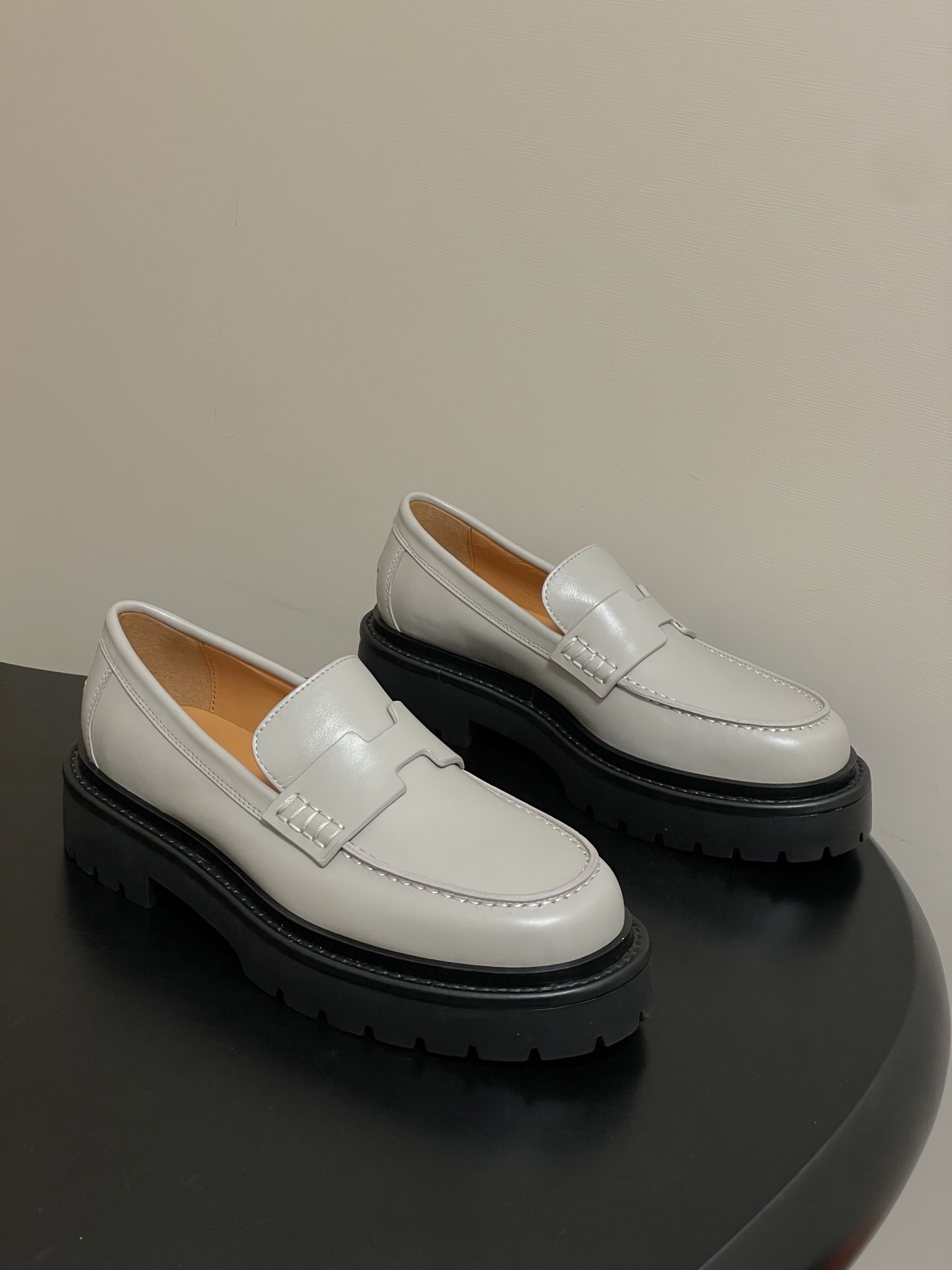 에르메스(Hermes) 아이콘 켈리 버클 플랫폼 로퍼 구두 신발