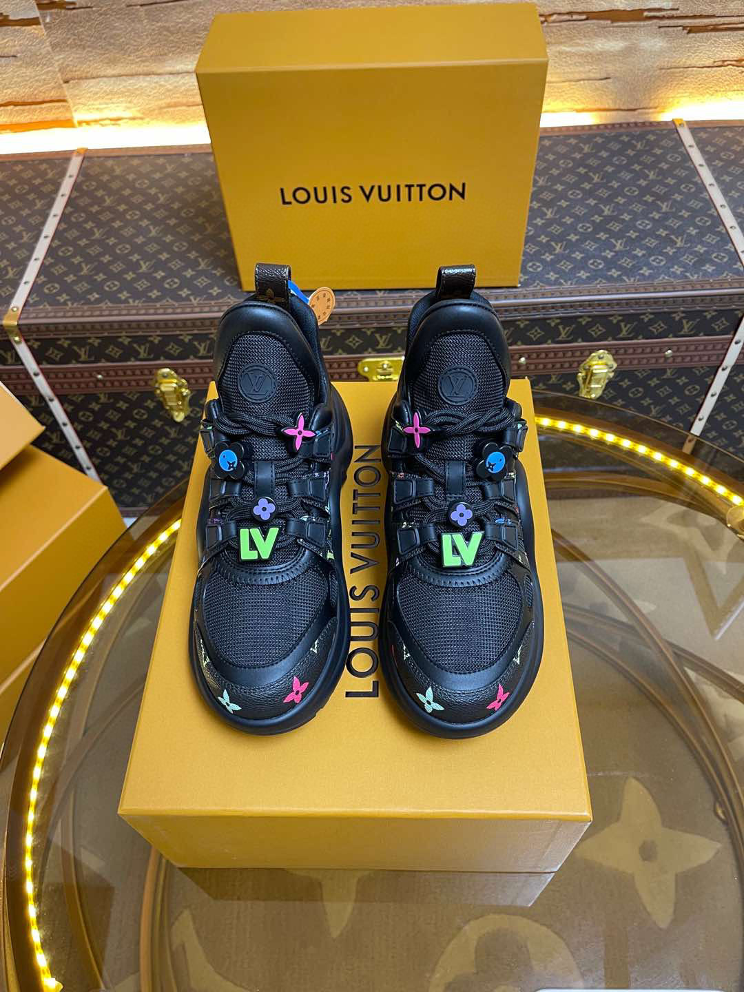 루이비통(LV) 무라카미 다카시 콜라보 아치라이트 스니커즈 신발