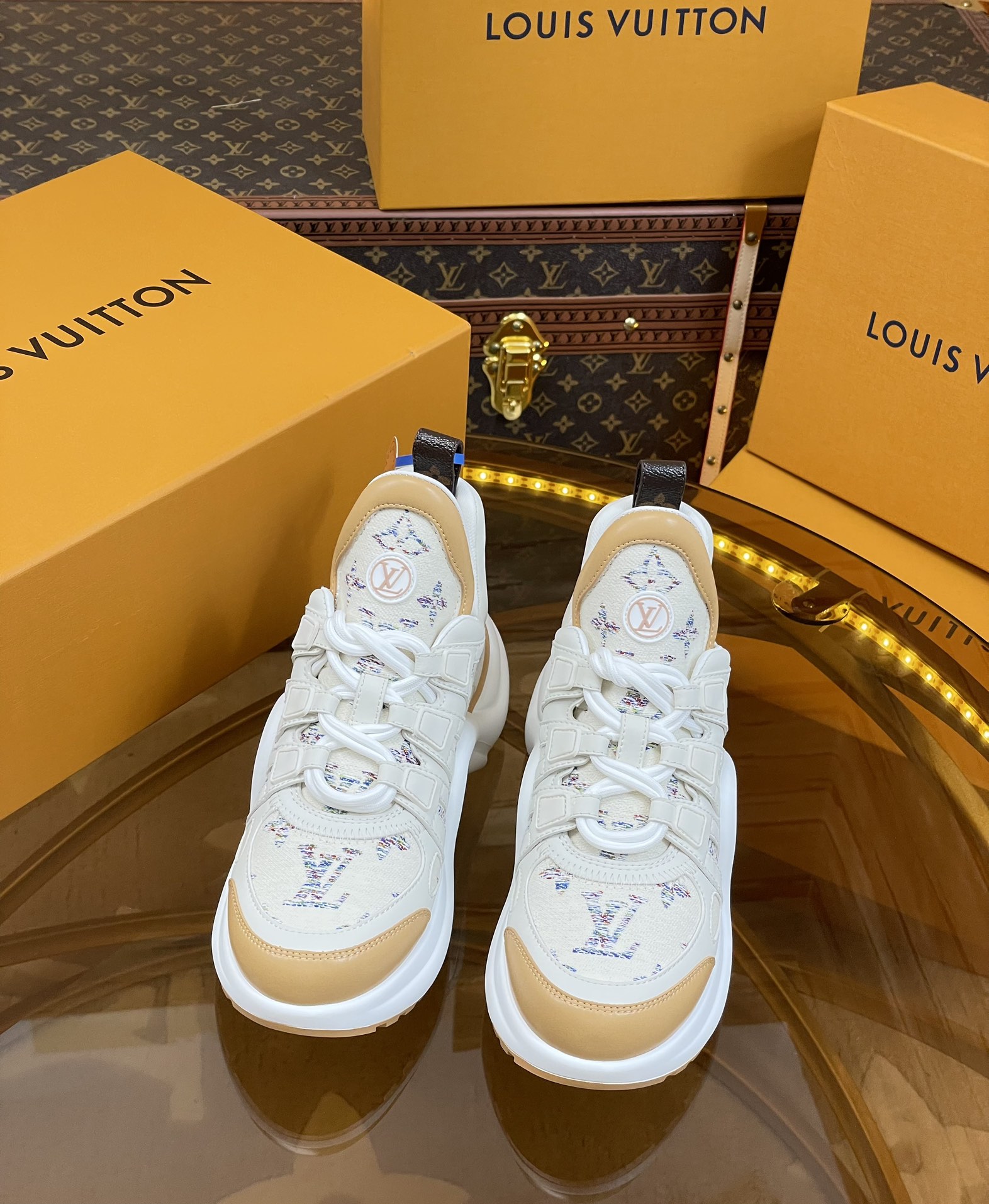 루이비통(LV) L-Archlight 아치라이트 최상위 버전 스니커즈 신발