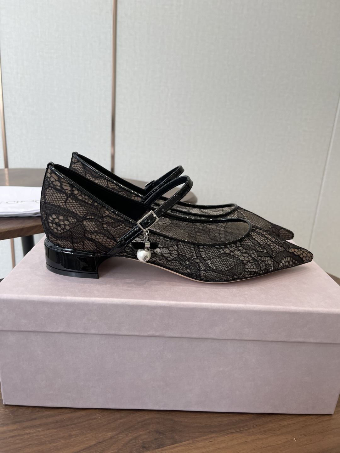 지미추(JIMMYCHOO) 진주 드롭 메리제인 플랫 슈즈 구두 신발