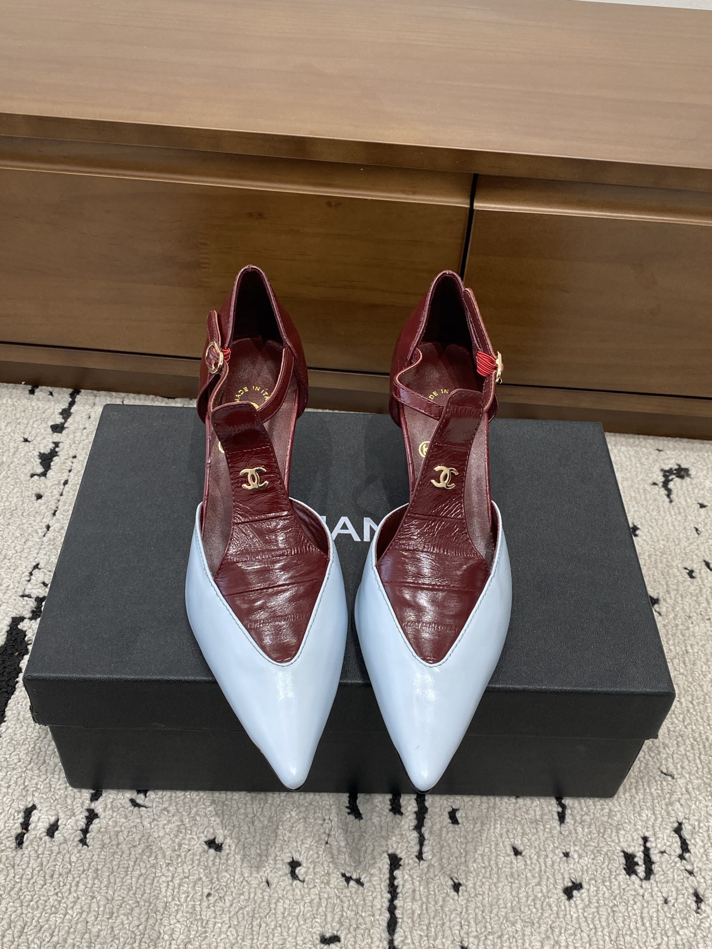 샤넬(Chanel) 빈티지 힐 구두 신발