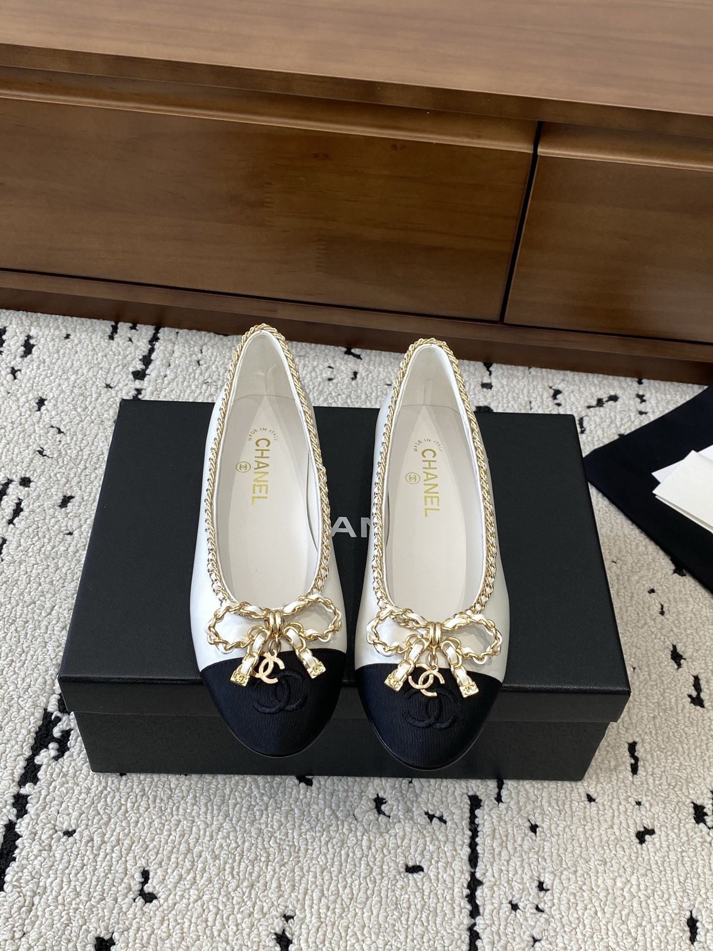 샤넬(CHANEL) 체인 메리제인 플랫 슈즈 단화 신발