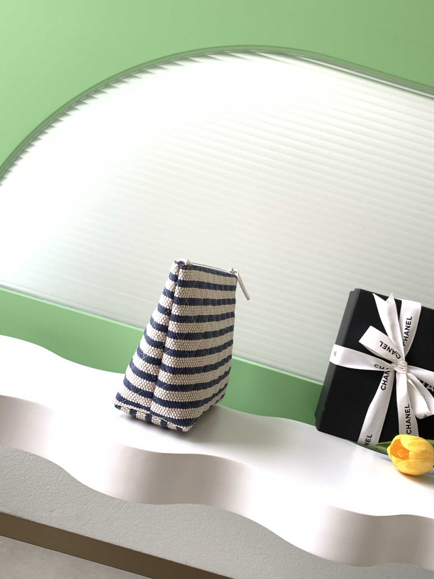 샤넬(CHANEL) 26C 네이비 스트라이프 클러치 백 가방