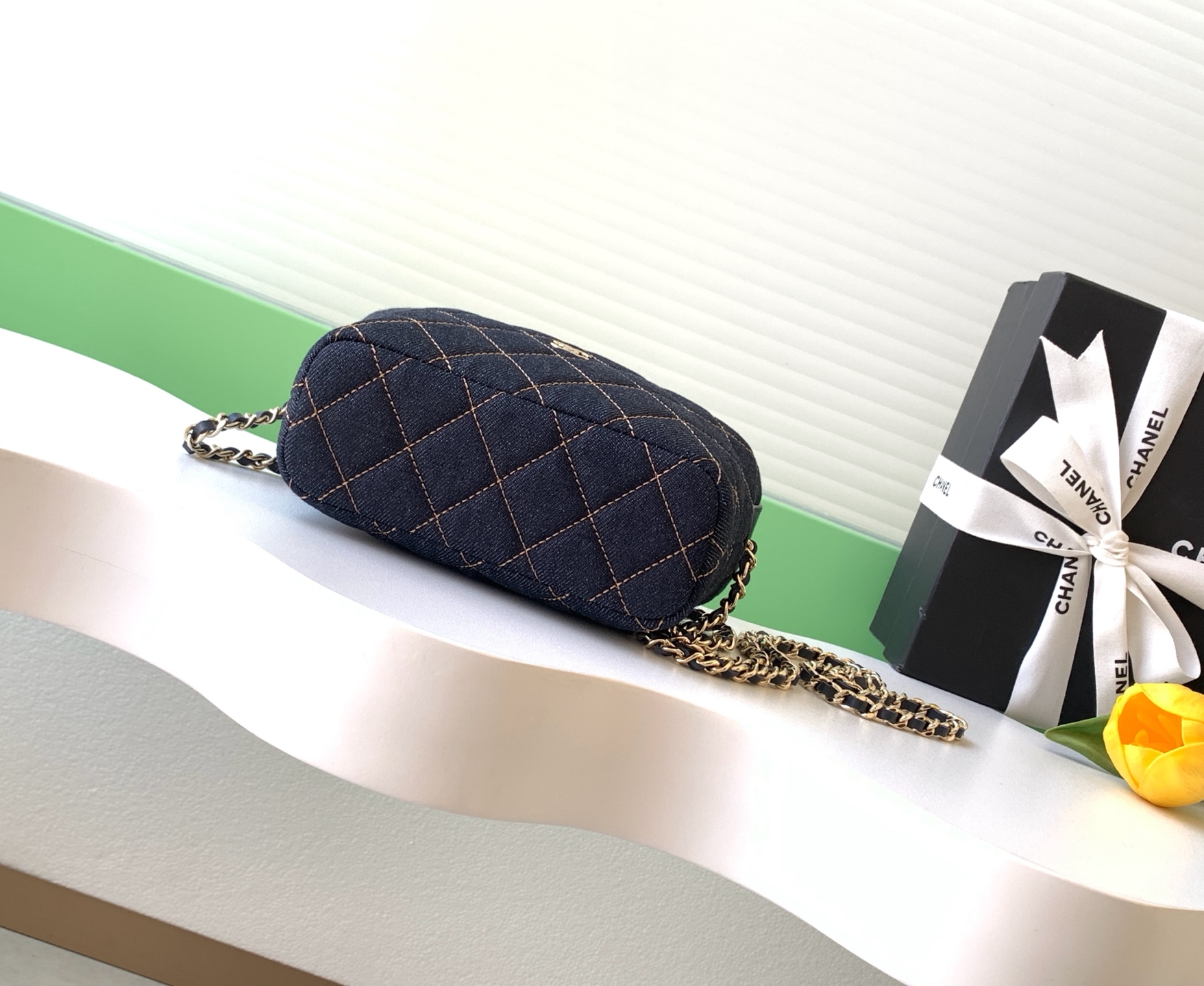 샤넬(CHANEL) 26P 데님 런치박스 숄더백 가방