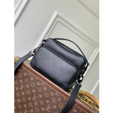 루이비통(LV) 닐(Nil) 메신저 크로스백 가방 (모노그램 미드나잇)