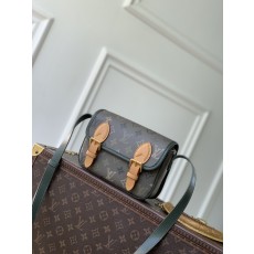 루이비통(LV) 사첼 미니 핸드백 크로스백 가방 (모노그램 서플러스)