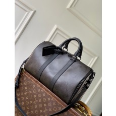 루이비통(LV) Keepall Bandoulière 키폴 반둘리에 35 여행 가방 (모노그램 미드나잇)