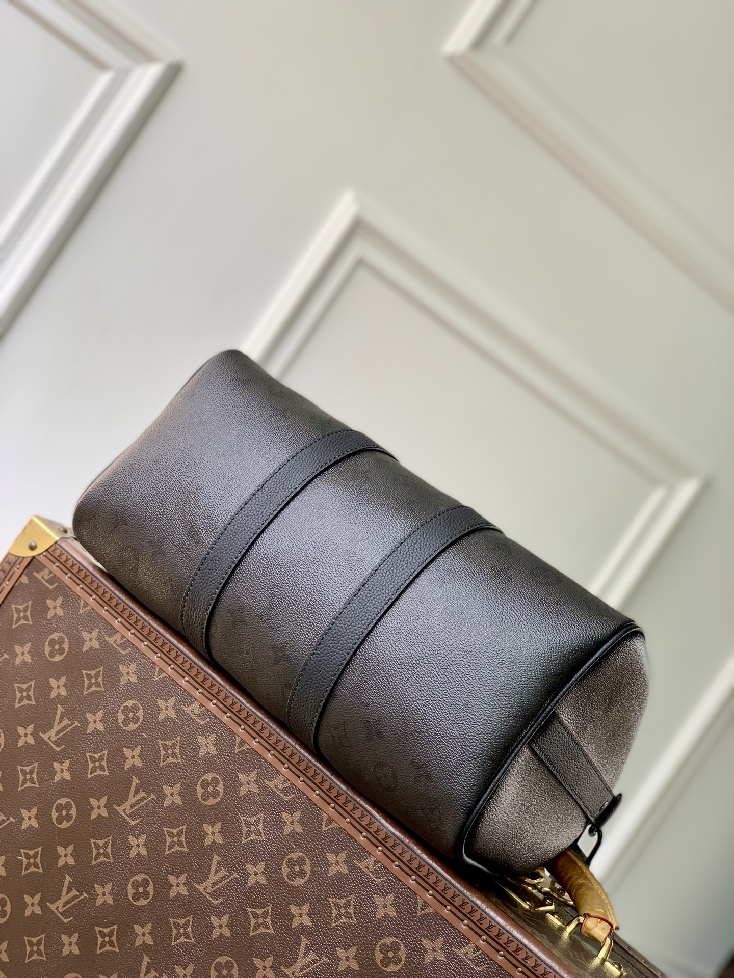 루이비통(LV) Keepall Bandoulière 키폴 반둘리에 35 여행 가방 (모노그램 미드나잇)