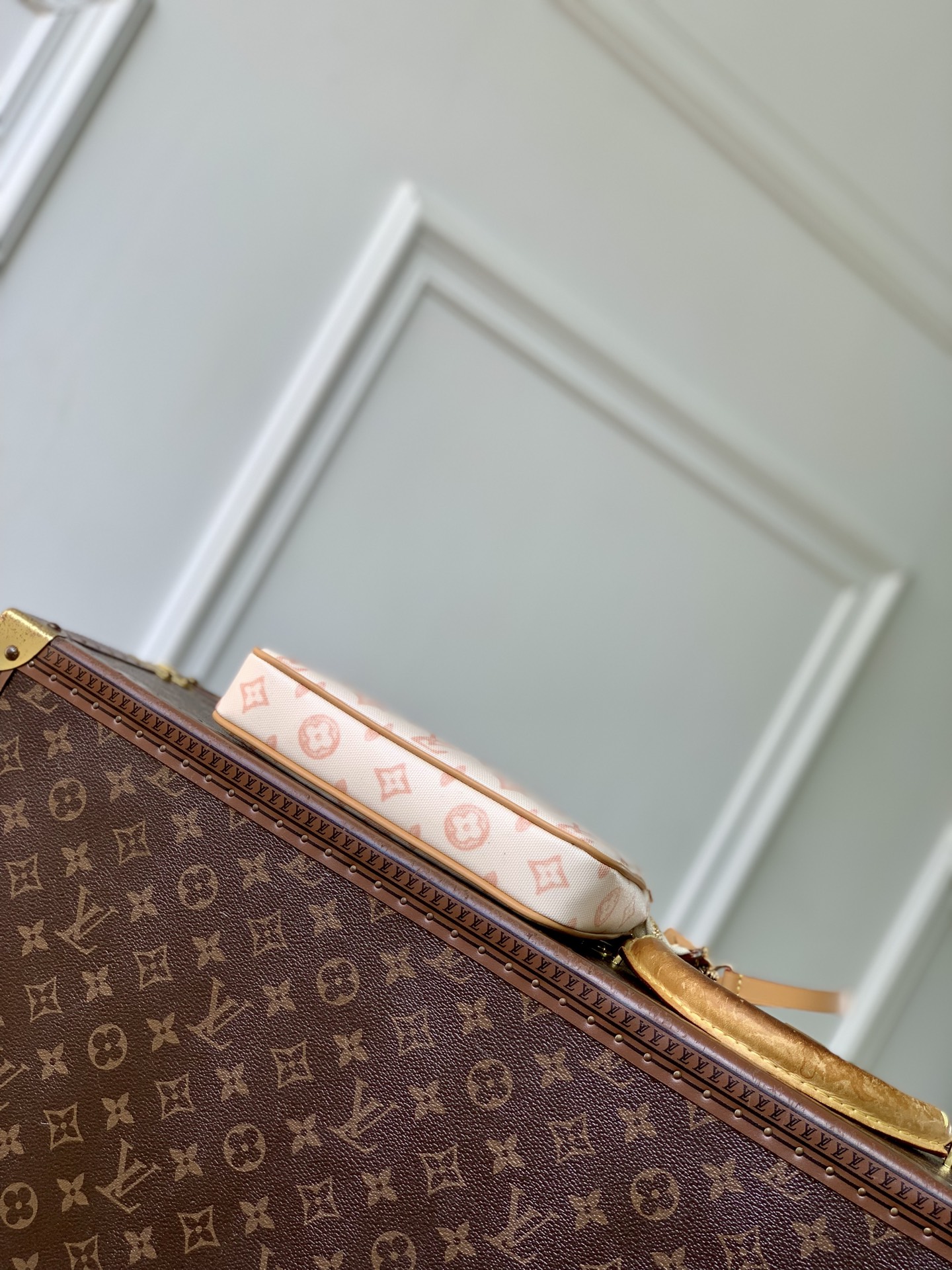 루이비통(LV) Pochette Accessories 포쉐트 악세수아 숄더백 가방 (모노그램 오리진)