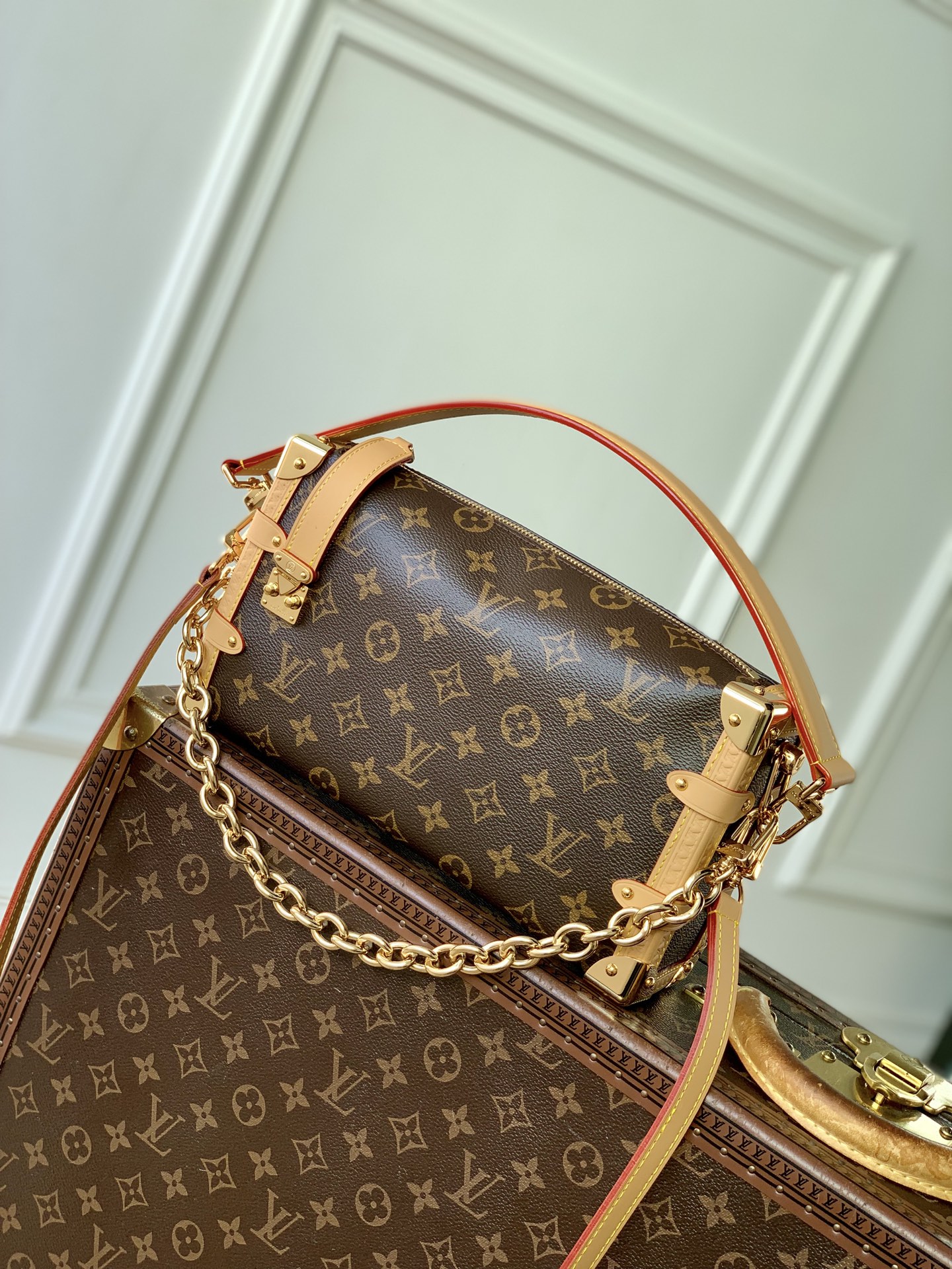 루이비통(LV) Side Trunk 사이드 트렁크 이스트 웨스트(Side Trunk East West) 가방