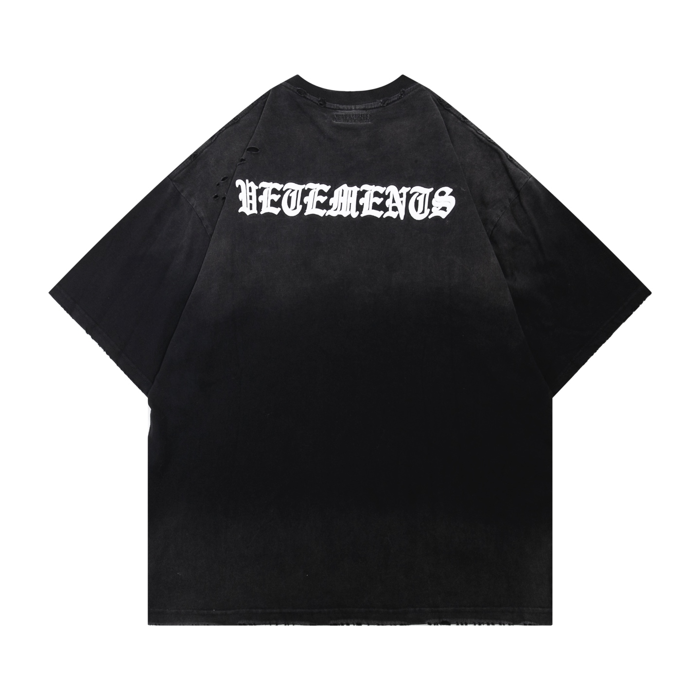 베트멍(VETEMENTS) 3D 디스트레스 워싱 반팔 티셔츠 의류