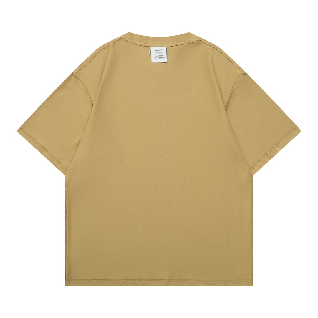 베트멍(VETEMENTS) 리버스 스타일 반팔 티셔츠 의류