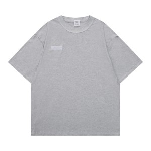 베트멍(VETEMENTS) 리버스 스타일 반팔 티셔츠 의류