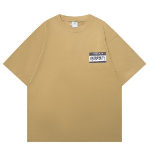 베트멍(VETEMENTS) HELLO 반팔 티셔츠 의류