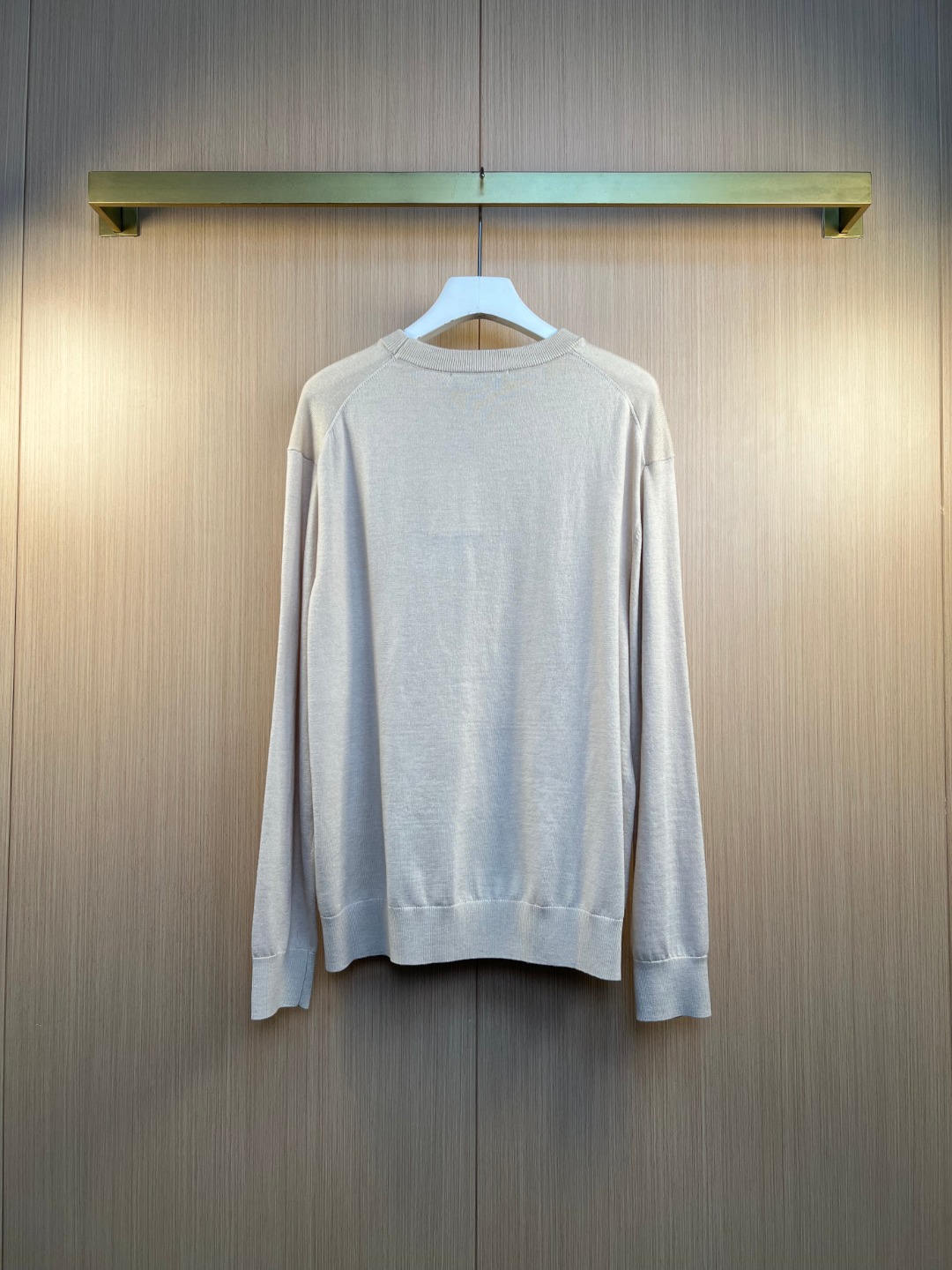 루이비통(LV) 모노그램 가죽 패치 니트 스웨터 의류