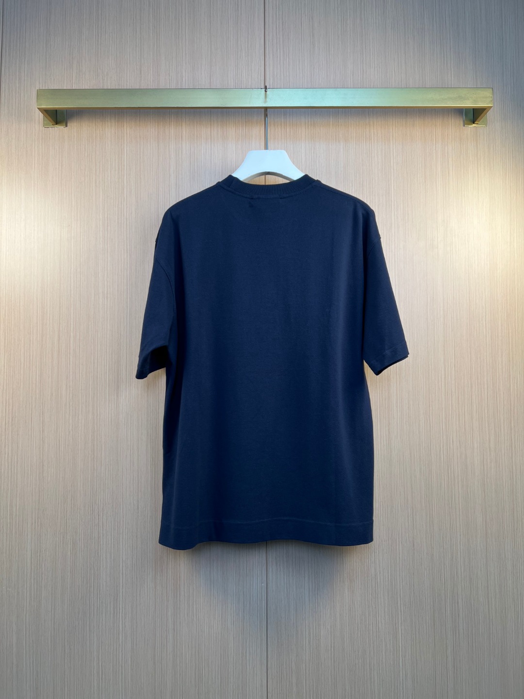 아크네 스튜디오(ACNE STUDIOS) 3D 자수 로고 반팔 티셔츠 의류