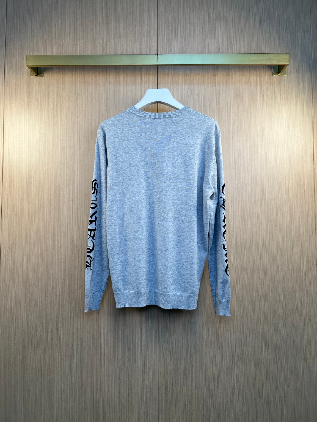 크롬하츠(CHROME HEARTS) 소드 스크롤 자수 니트 스웨터 의류