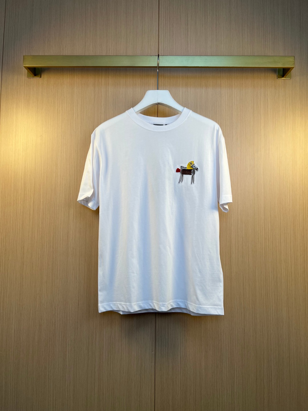 디올(DIOR) CD 포니 자수 반팔 티셔츠 의류