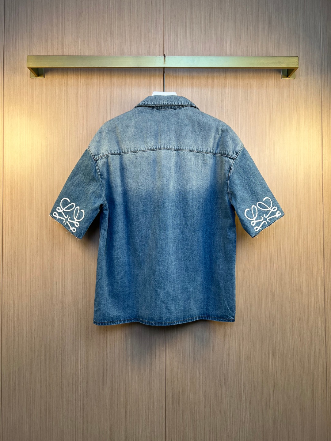 로에베(LOEWE) 아나그램 데님 반팔 셔츠 의류