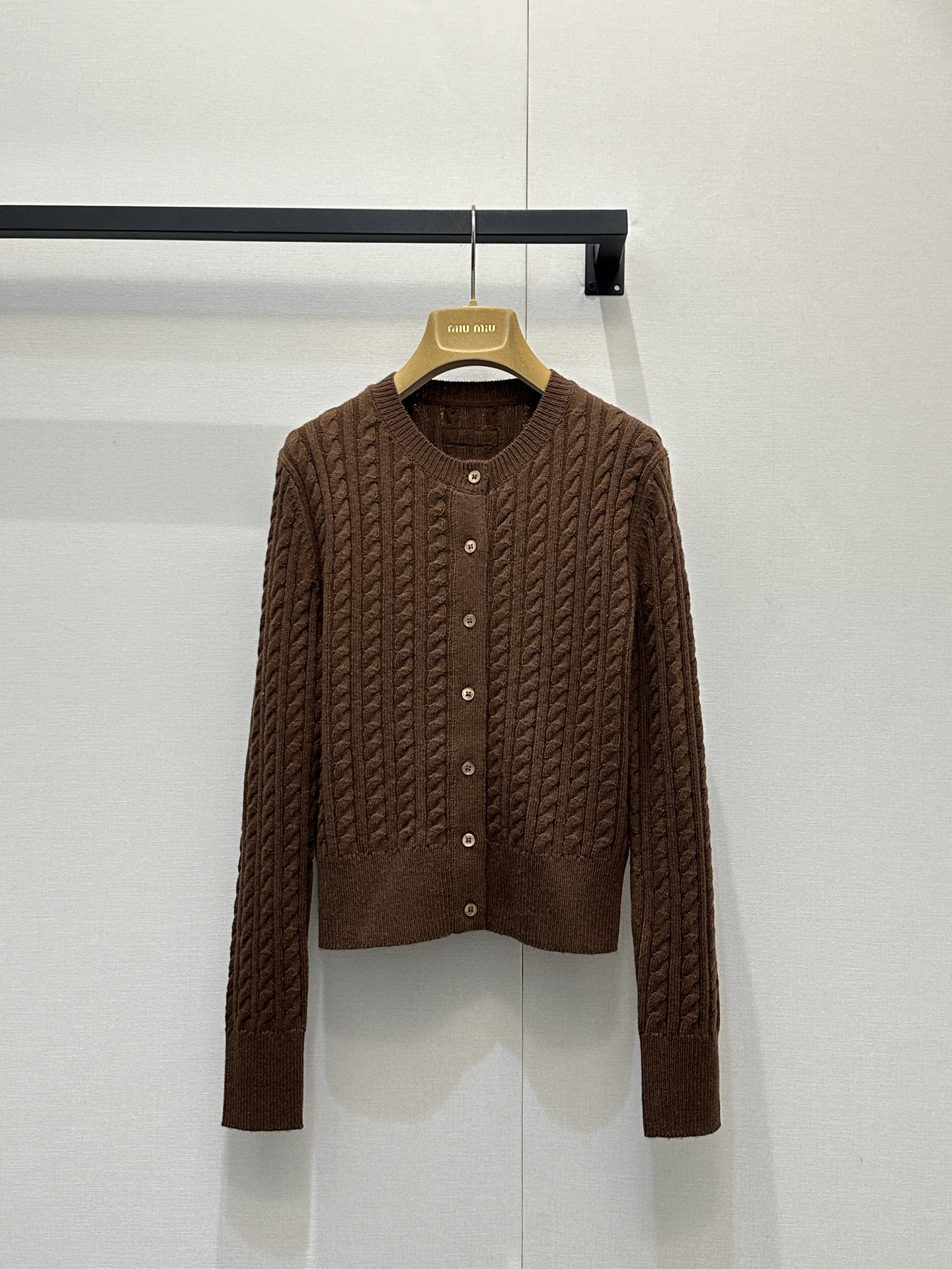 미우미우(MIU MIU) 케이블 니트 가디건 의류
