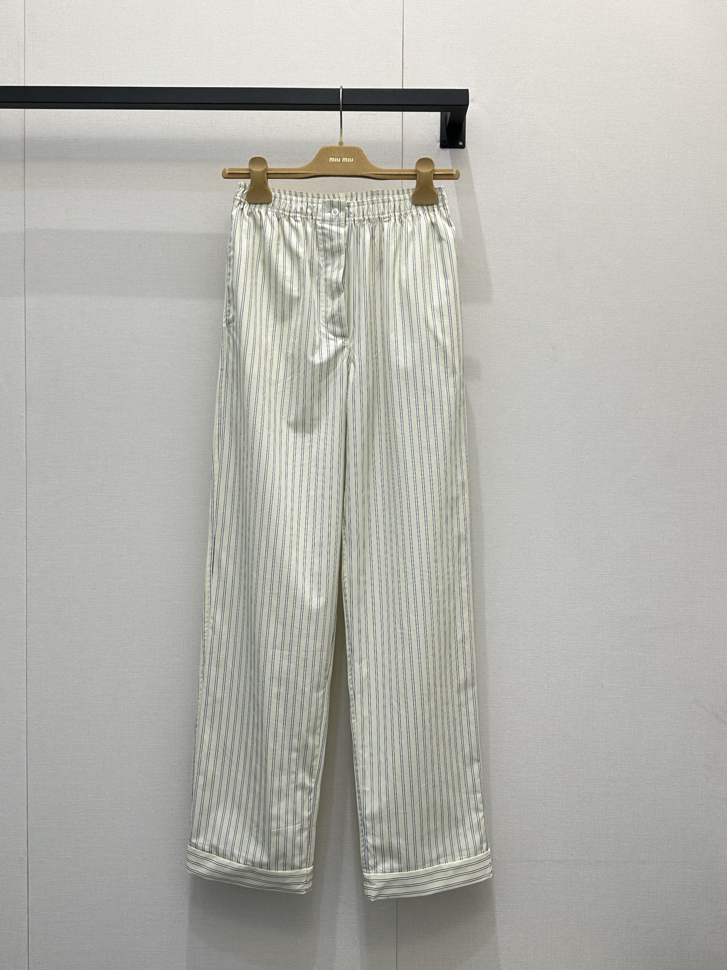 미우미우(MIU MIU) 스트라이프 코튼 팬츠 의류