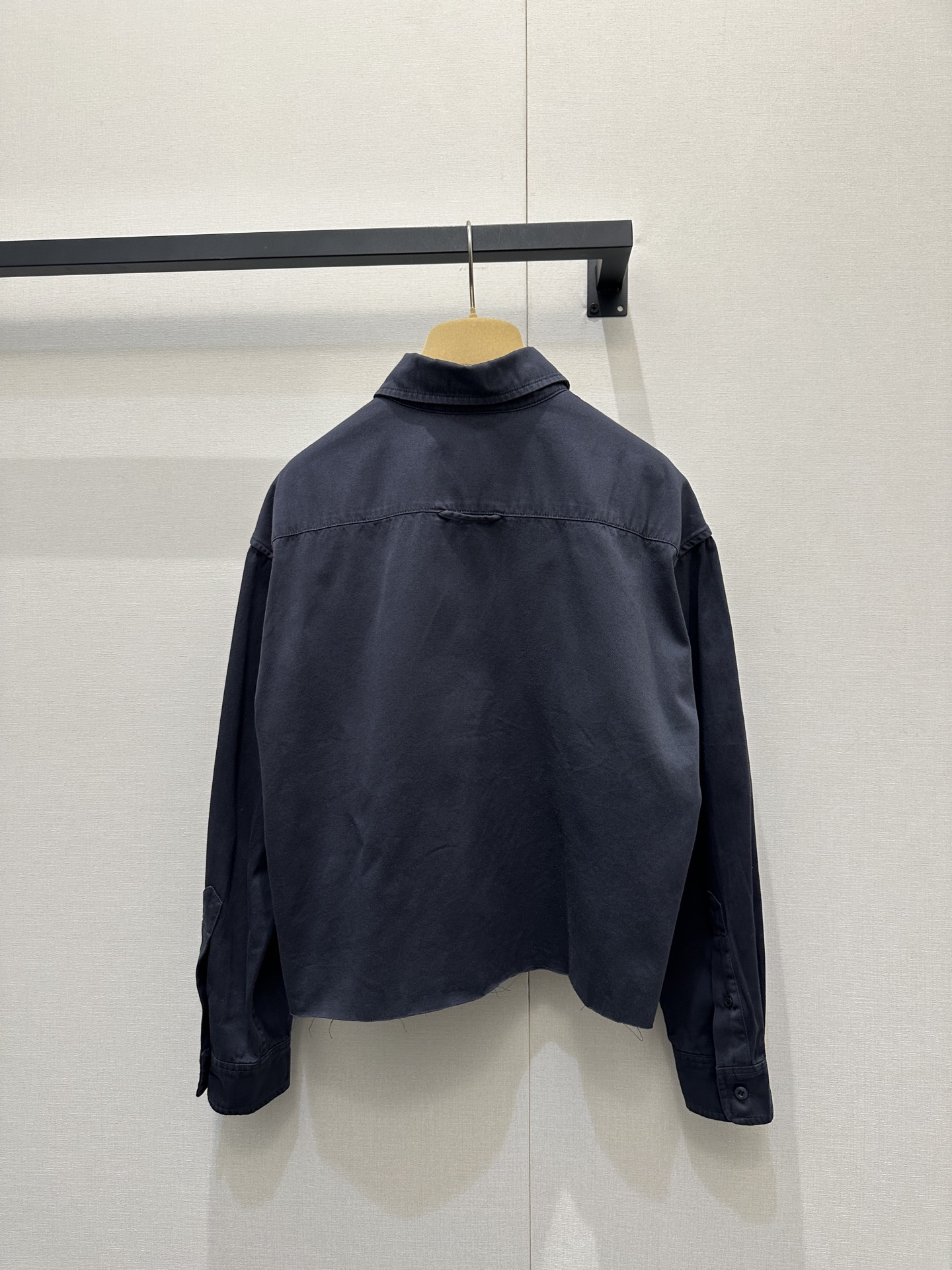 미우미우(MiuMiu) 로고 자수 셔츠 자켓 재킷 의류