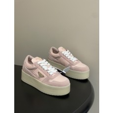 프라다(PRADA) 다운타운 볼드 스니커즈 신발