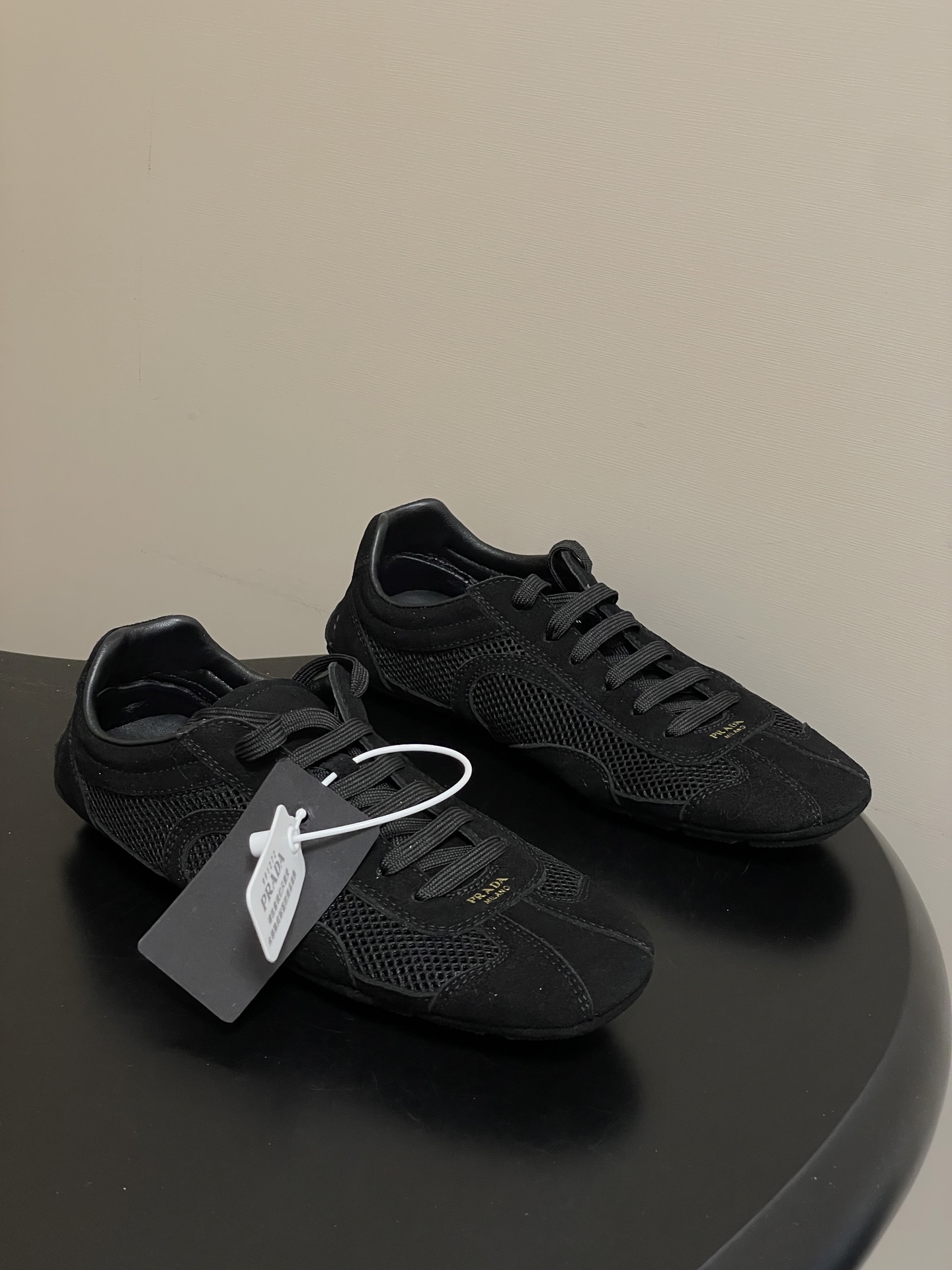 프라다(PRADA) 몬테카를로 스니커즈 신발