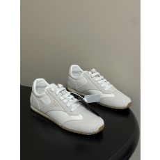 프라다(PRADA) 레트로 스웨이드 스니커즈 신발