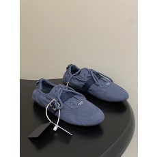 프라다(PRADA) 캔버스 로우탑 스니커즈 신발