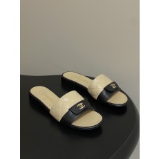 샤넬(Chanel) 퀼팅 더블C 백 클립 플랫 슬리퍼 샌들 신발