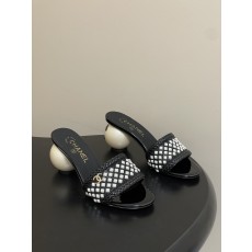 샤넬(Chanel) 런웨이 진주&수정 샌들 슬리퍼 신발