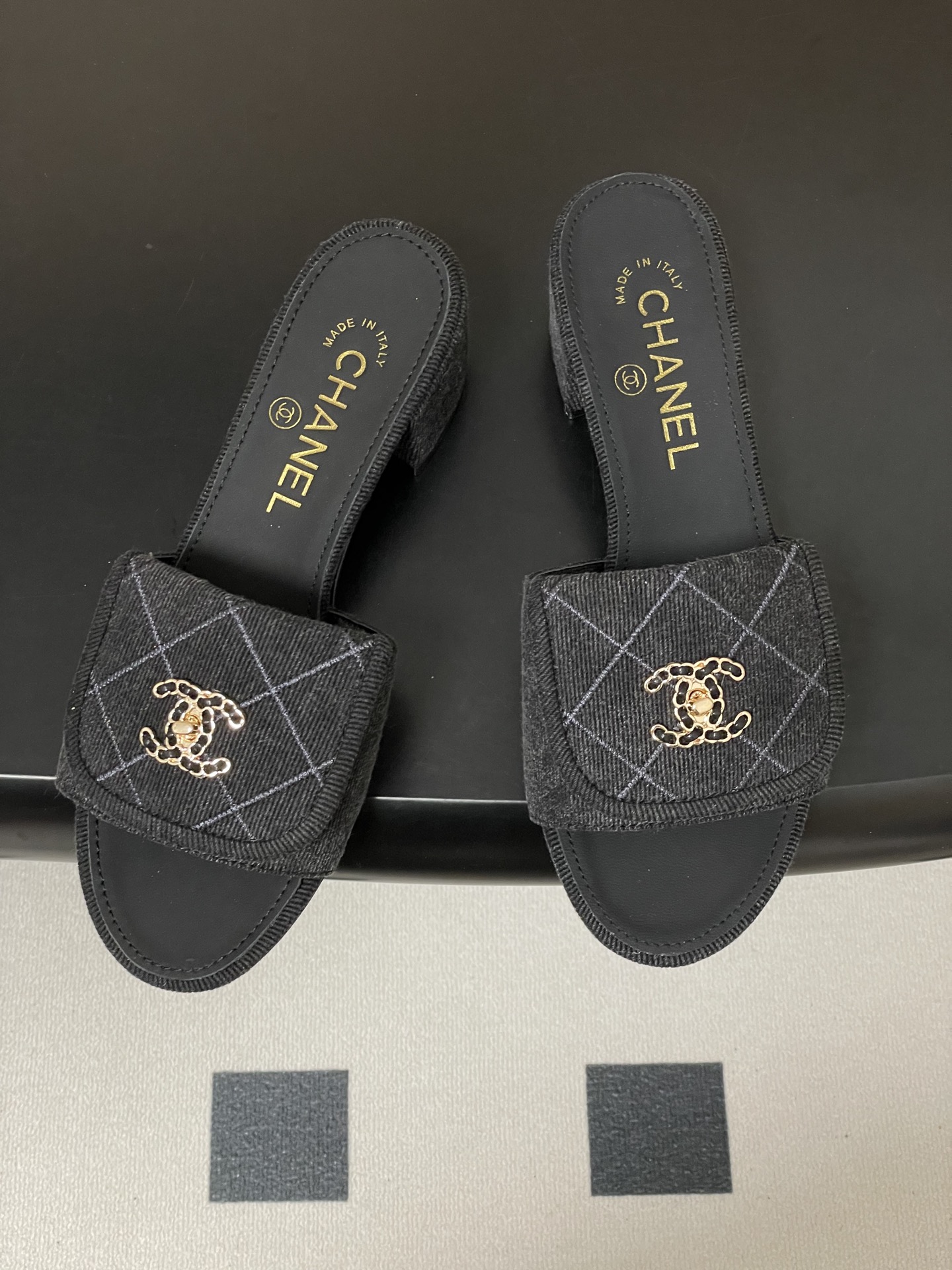 샤넬(Chanel) 데님 퀼팅 더블C 체인 슬리퍼 샌들 신발 5cm