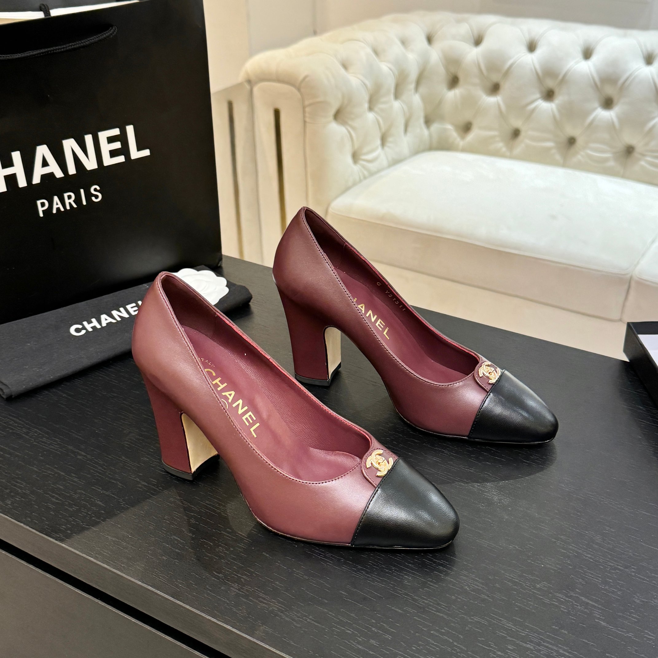 샤넬(Chanel) 뉴 시즌 더블C 배색 슬링백 힐 구두 신발 9cm