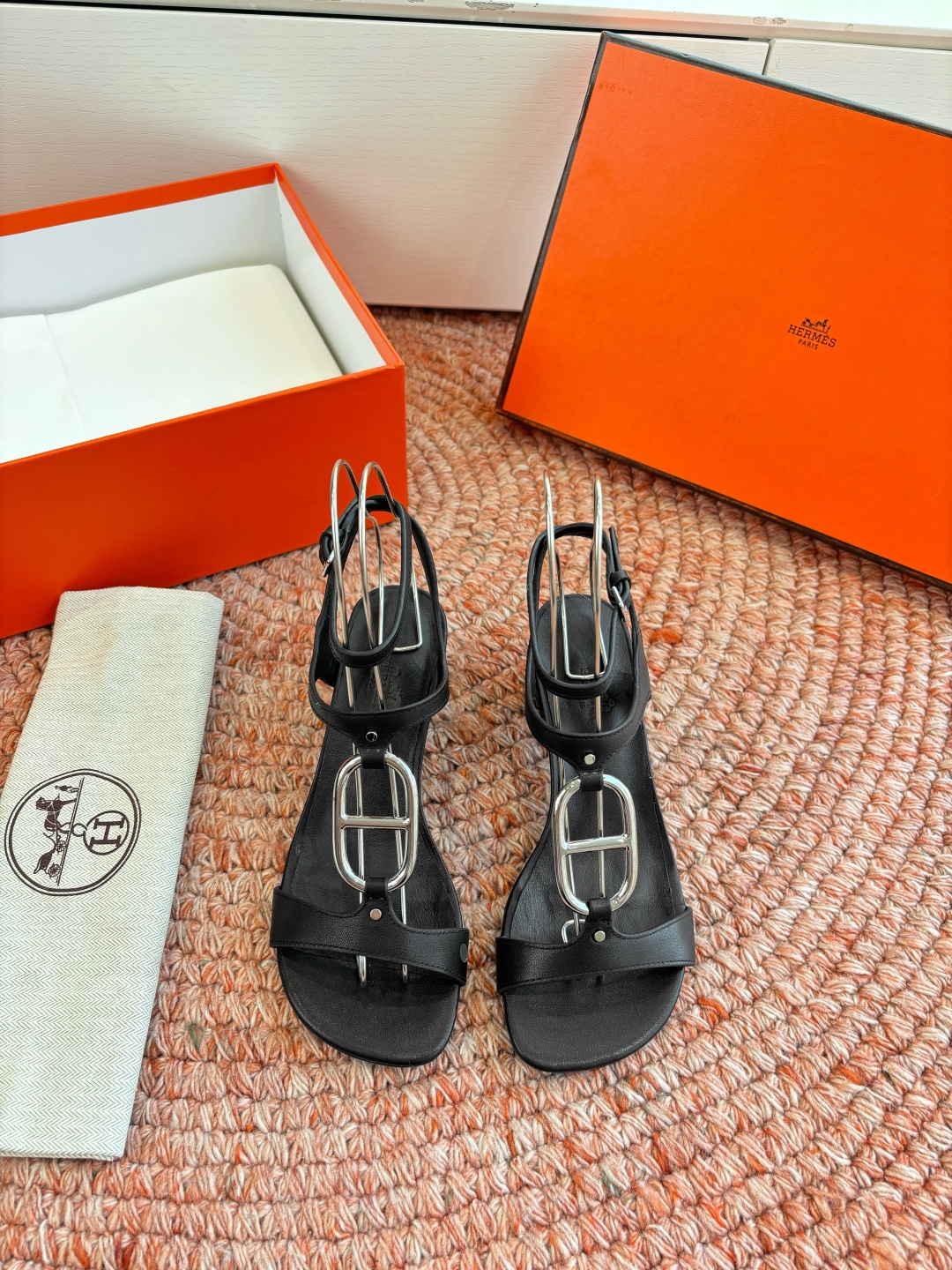 Hermes Kelly 에르메스 켈리 버클 포인트 스트랩 샌들 신발 6cm