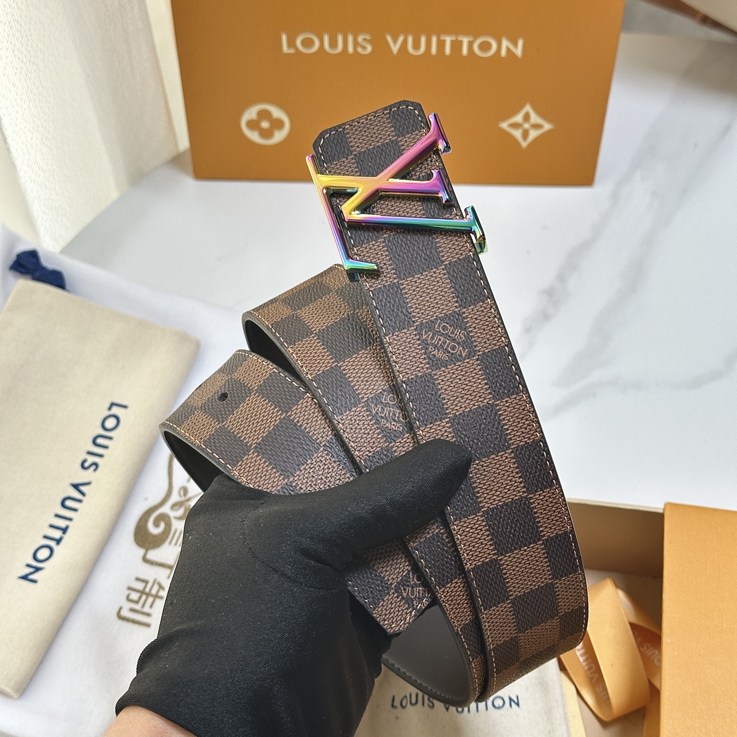 루이비통(LV) 캔버스 가죽 벨트 악세사리