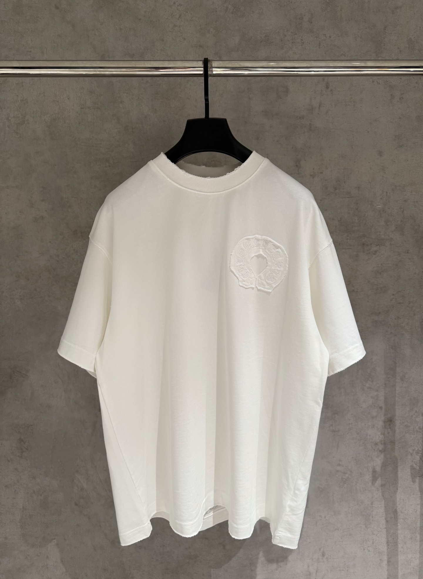 크롬하츠(CHROME HEARTS) 자수 반팔 티셔츠 의류