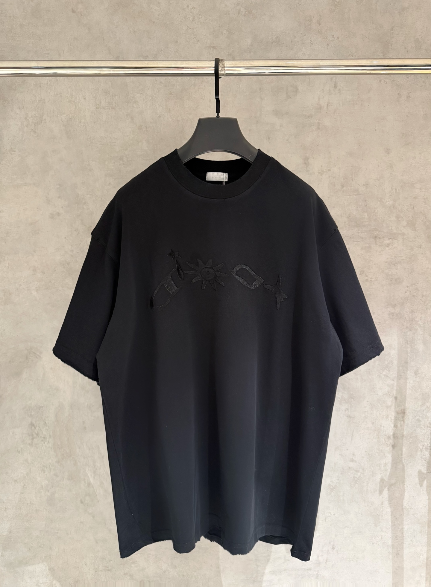 디올(DIOR) 패치 자수 반팔 티셔츠 의류