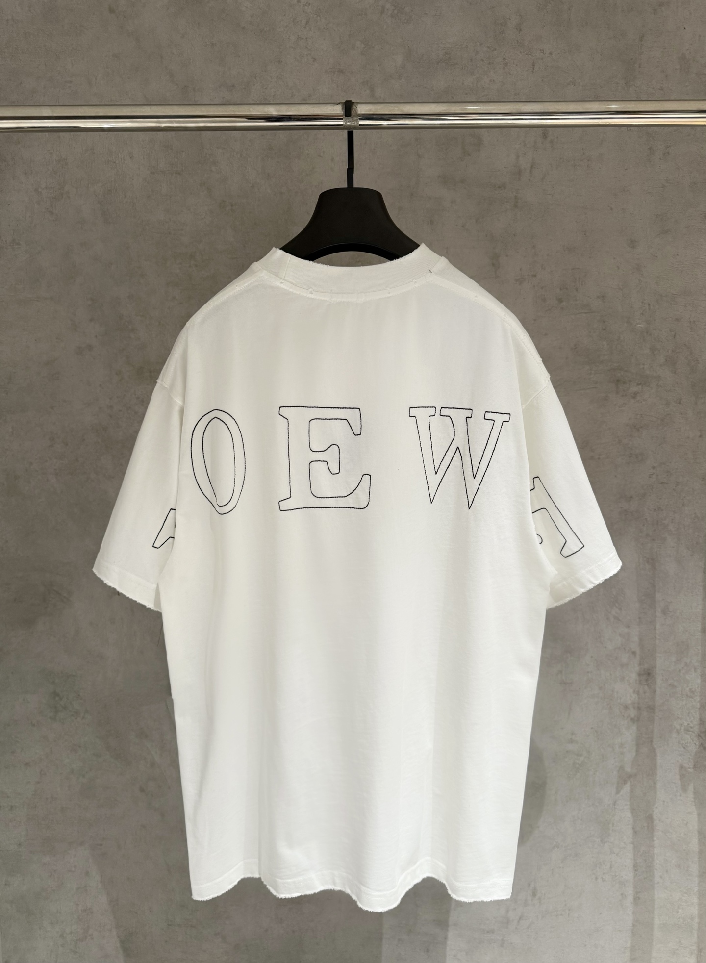 로에베(LOEWE) 패치 자수 반팔 티셔츠 의류