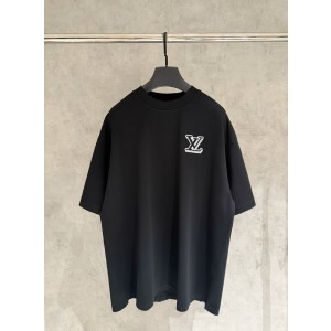 루이비통(LV) 패치 자수 반팔 티셔츠 의류