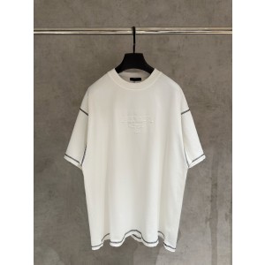 프라다(PRADA) 패치 자수 반팔 티셔츠 의류