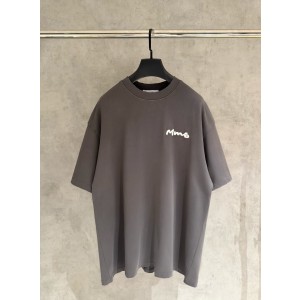 메종 마르지엘라(Maison Margiela) 자수 반팔 티셔츠 의류