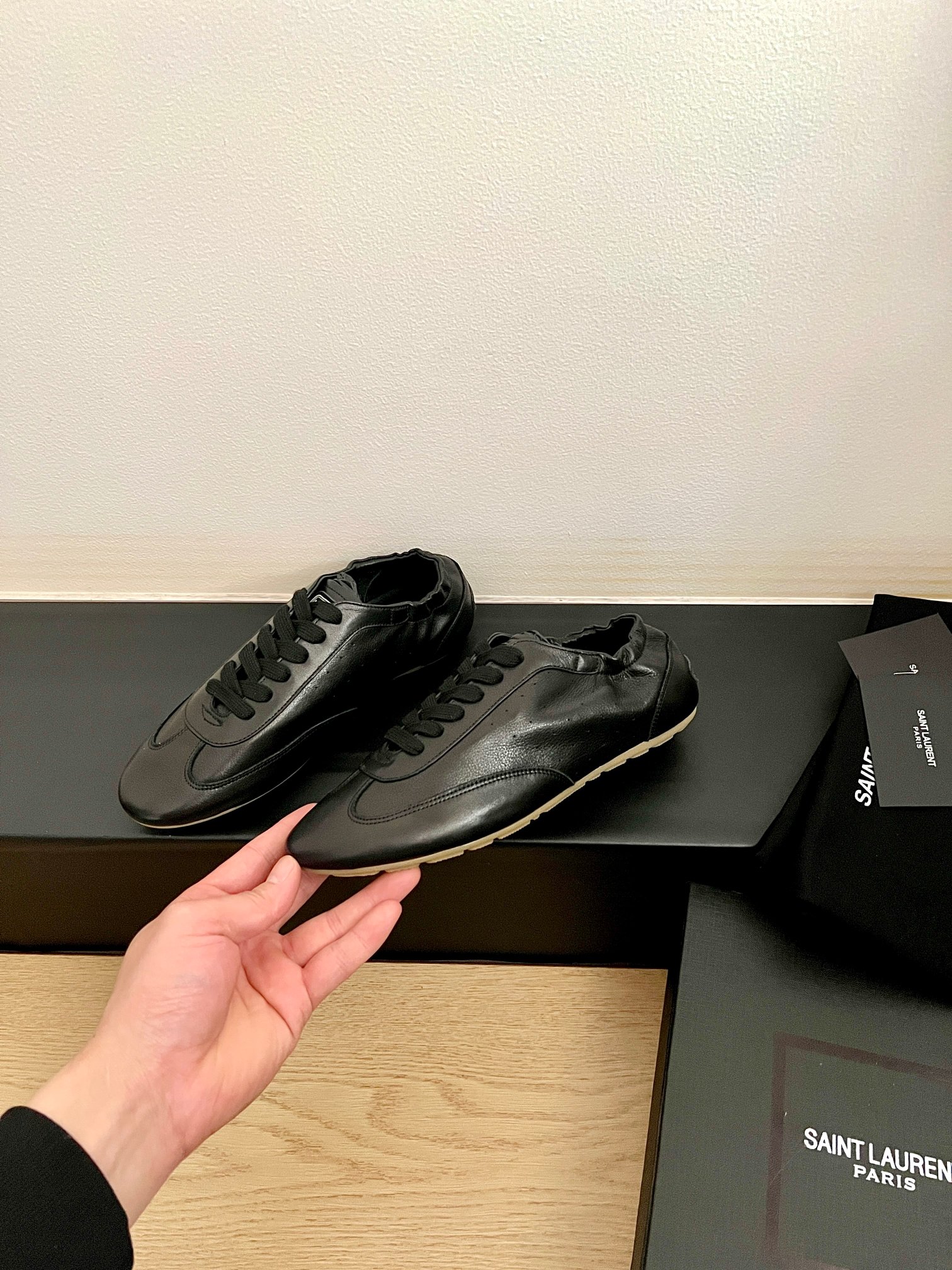 생로랑(SAINT LAURENT) 루이스 독일군 스니커즈 신발