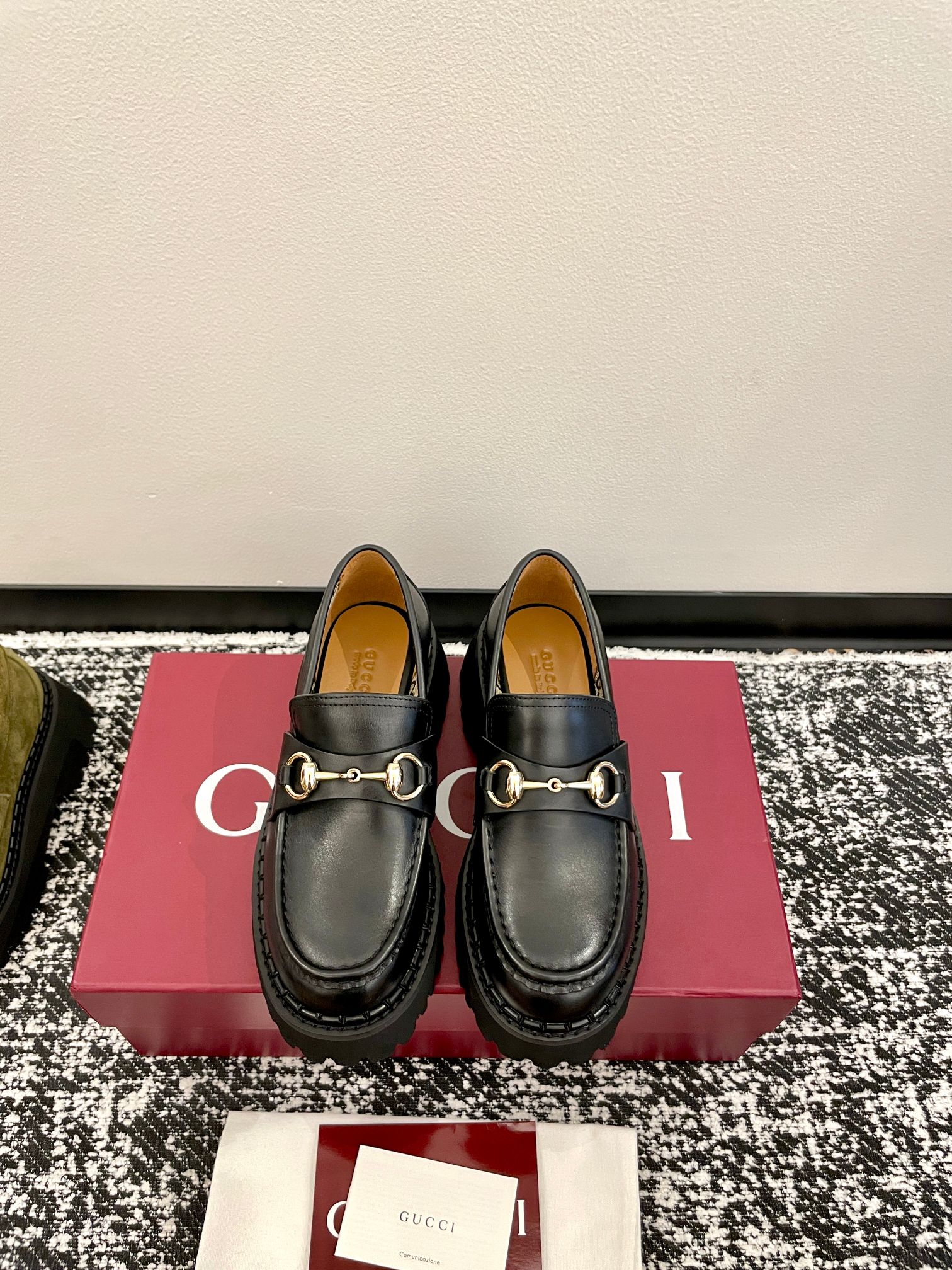 GUCCI 구찌 GG 로고 홀스빗 플랫폼 로퍼 구두 신발