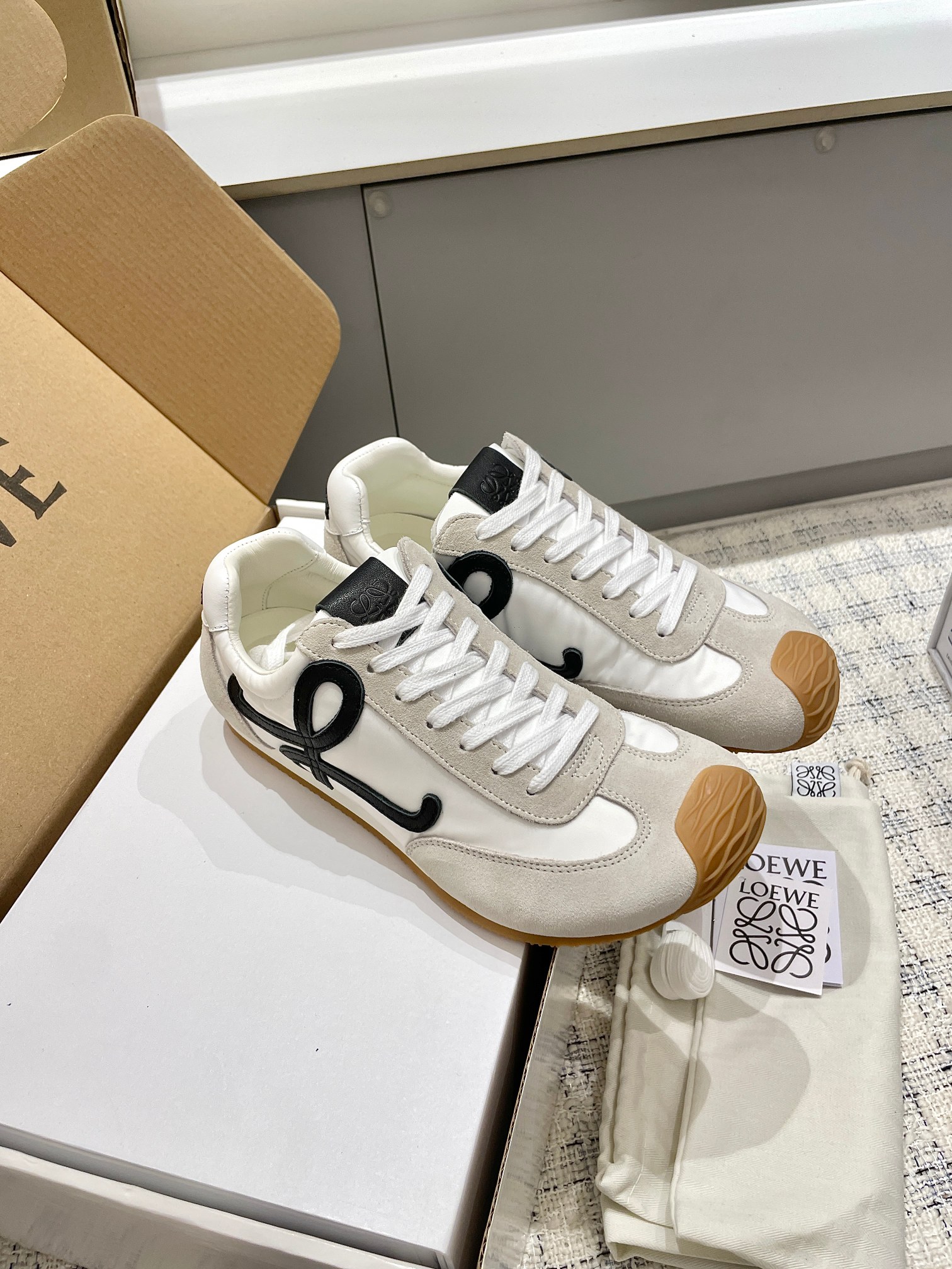 Loewe Ballet Runner 2.0 로에베 발레 러너 2.0 프리미엄 커플 스니커즈 신발