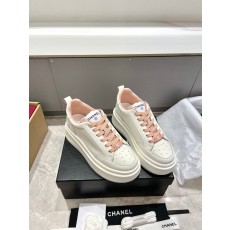 Chanel 샤넬 시그니처 배색 로고 스니커즈 신발