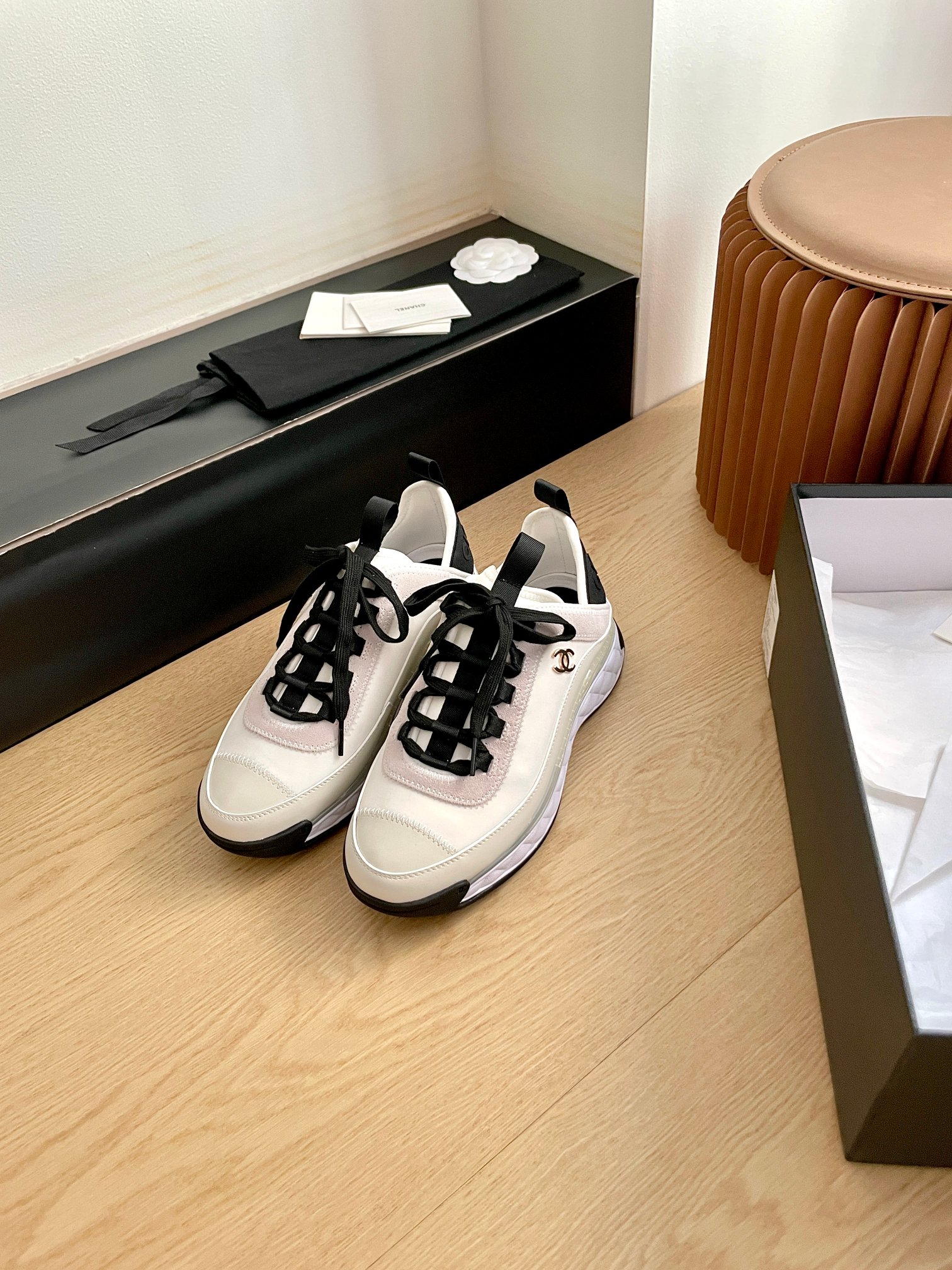 샤넬(Chanel) 클래식 믹스드 파이버 스니커즈 신발