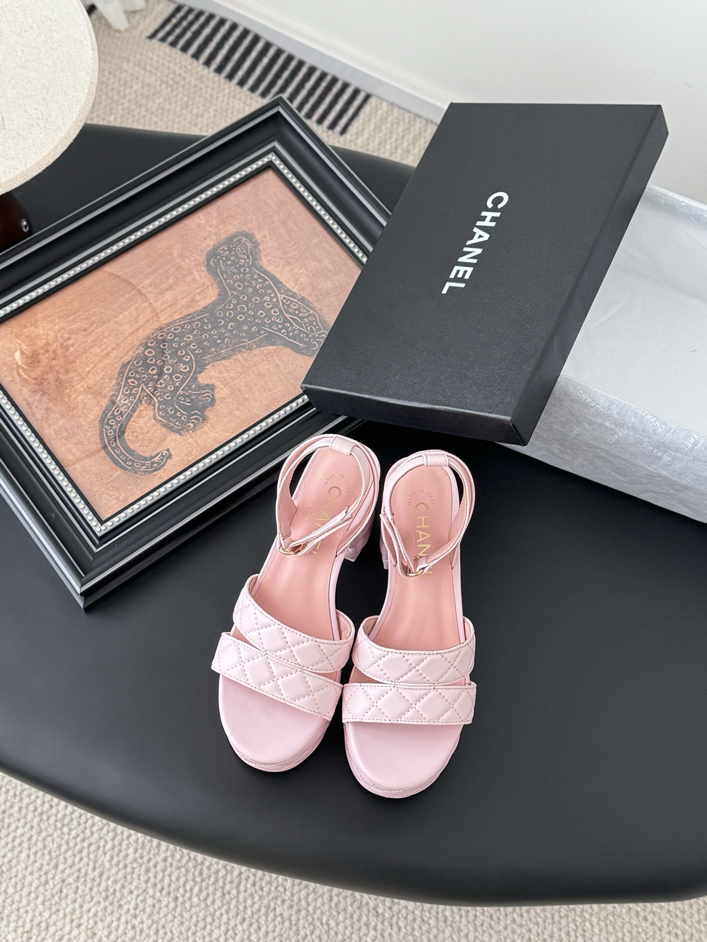 샤넬(CHANEL) 핸드메이드 아틀리에 로퍼 신발