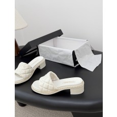 샤넬(CHANEL) 스프링 로고 슬리퍼 신발