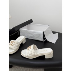 샤넬(CHANEL) 스프링 로고 슬리퍼 신발